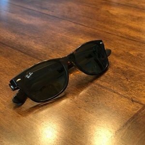 New Wayfarer Ray-Ban sunglasses